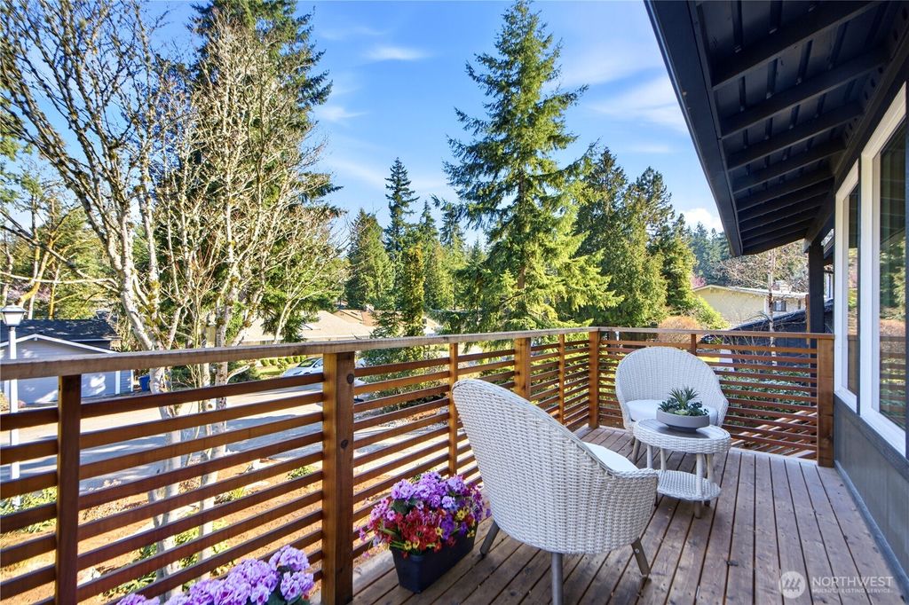 Photo of 4521 146th Avenue SE, Bellevue, WA 98006 (MLS # 2487913)