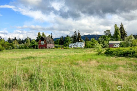 Photo of 2513 W Edgewood Drive, Port Angeles, WA 98363 (MLS # 2541168)
