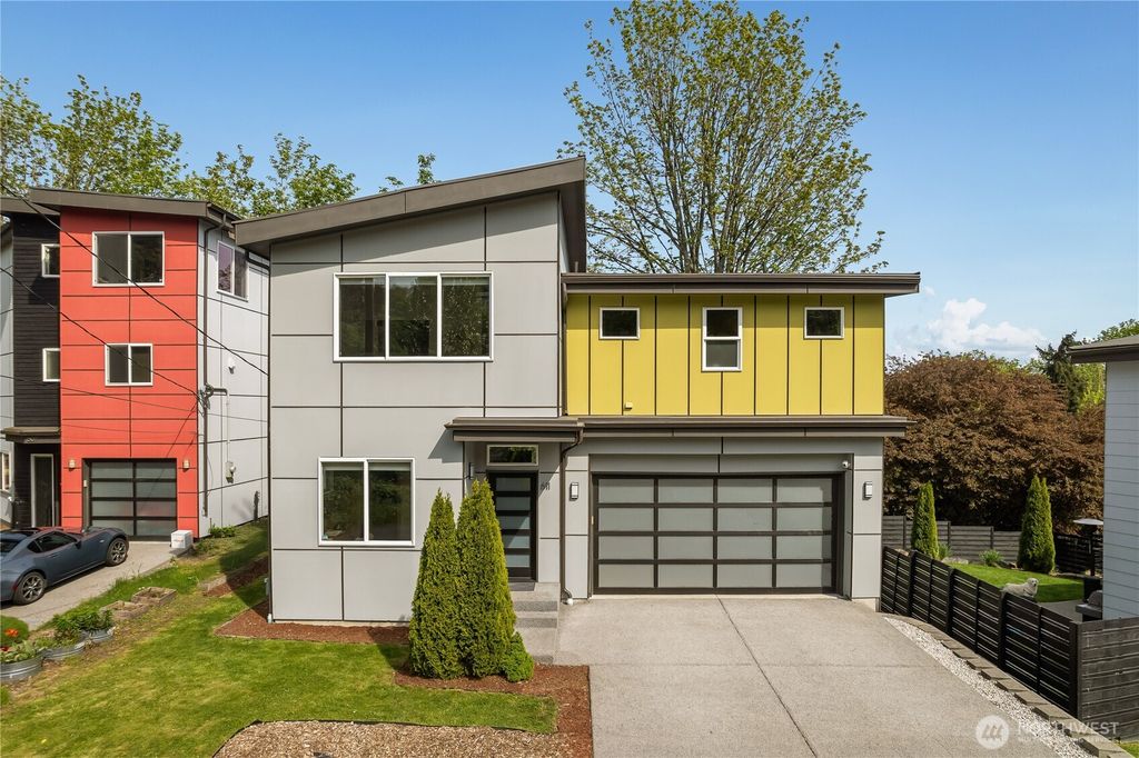 Photo of 611 SW Austin Street, Seattle, WA 98106 (MLS # 2366591)