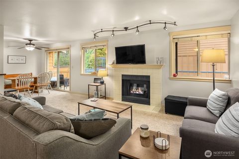 Photo of 8248 126th Avenue NE #C-305, Kirkland, WA 98033 (MLS # 2482432)