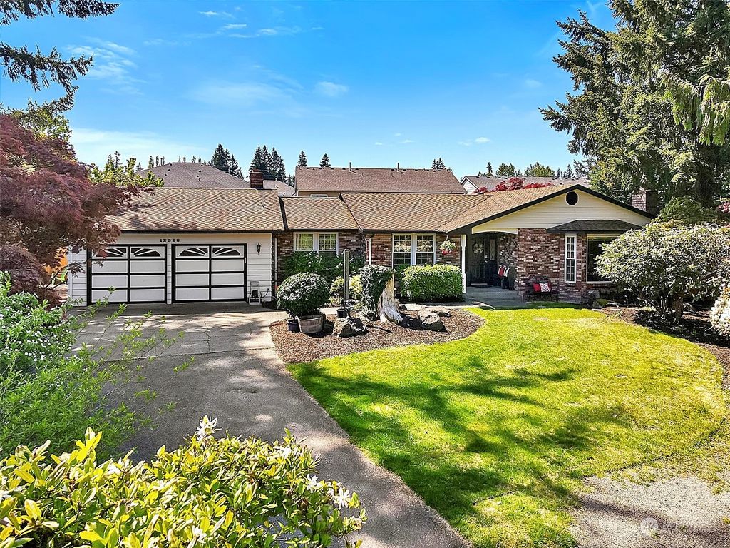 Photo of 12928 49th Drive SE, Everett, WA 98208 (MLS # 2063793)