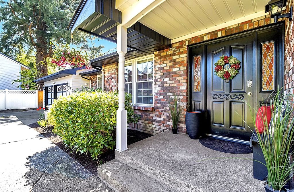 Photo of 12928 49th Drive SE, Everett, WA 98208 (MLS # 2063793)