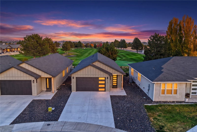 4027 NE Quinn Drive