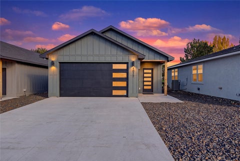 Photo of 4027 NE Quinn Drive, Moses Lake, WA 98837 (MLS # 2596997)