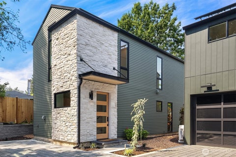 Photo of 1845 4th Street, Kirkland, WA 98033 (MLS # 2580956)