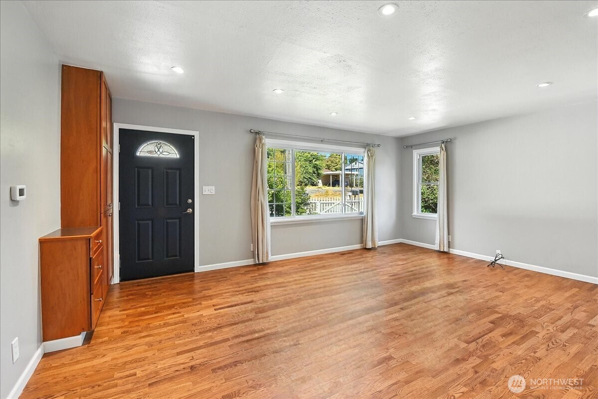 627 SW 141st Street
