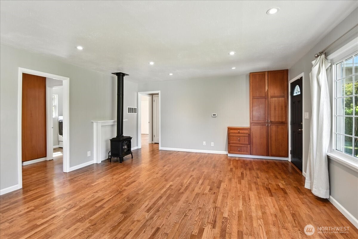 627 SW 141st Street