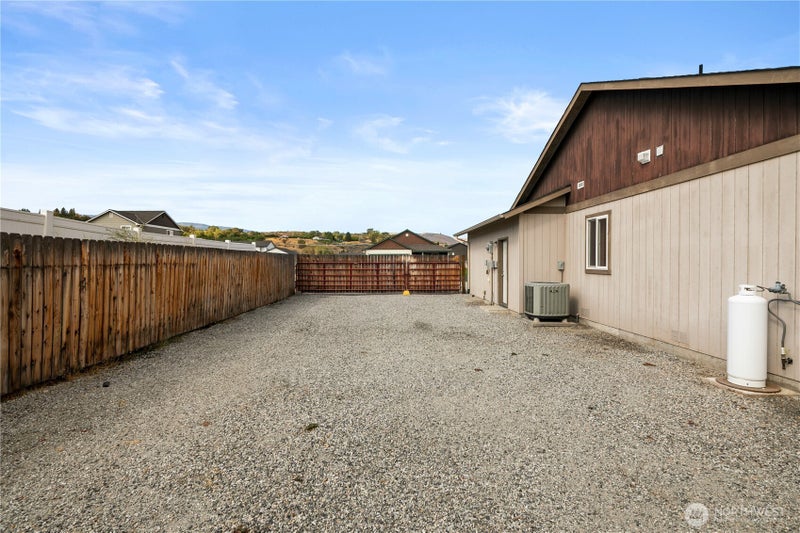 21 Ambrosia Lane