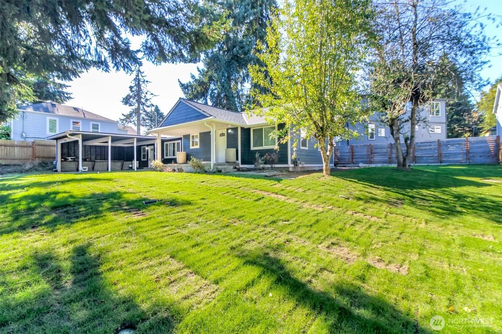 Photo of 14045 8th Avenue S, Burien, WA 98168 (MLS # 2444340)