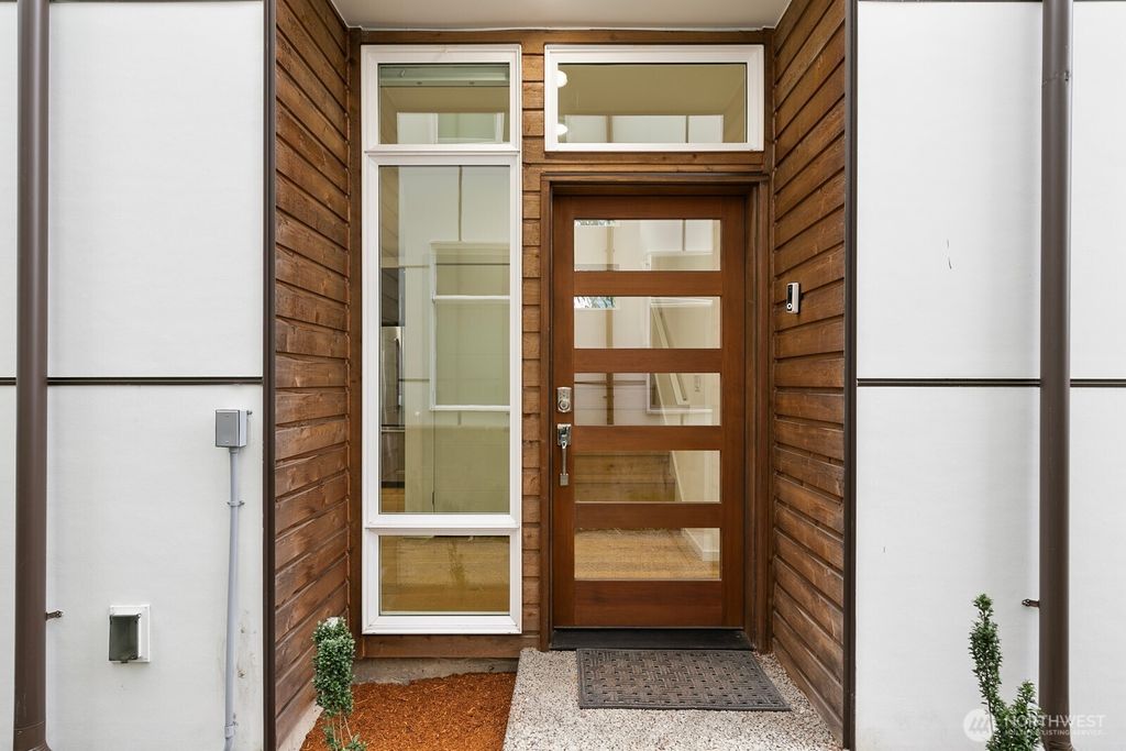 Photo of 9244 17th Avenue SW, Seattle, WA 98106 (MLS # 2342506)