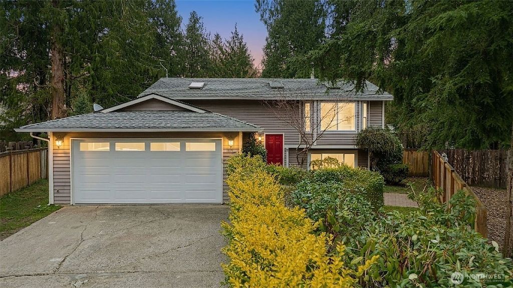 Photo of 1815 172nd Street SE, Bothell, WA 98012 (MLS # 2494756)