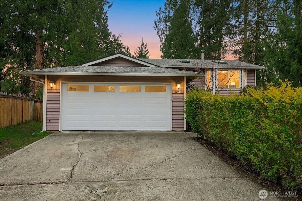 Photo of 1815 172nd Street SE, Bothell, WA 98012 (MLS # 2494756)