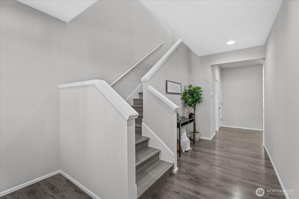 Photo of 9901 13th Street SE, Lake Stevens, WA 98258 (MLS # 2502511)