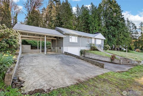 312 SE 2nd Street Winlock WA 98596