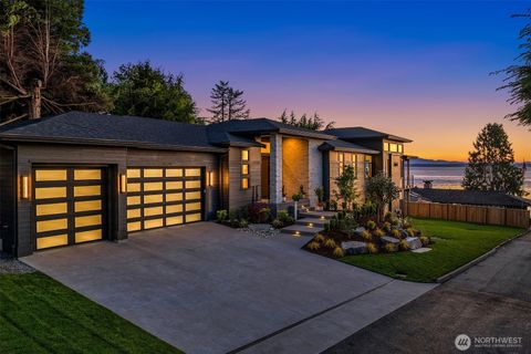 Photo of 17626 Talbot Road, Edmonds, WA 98026 (MLS # 2477649)