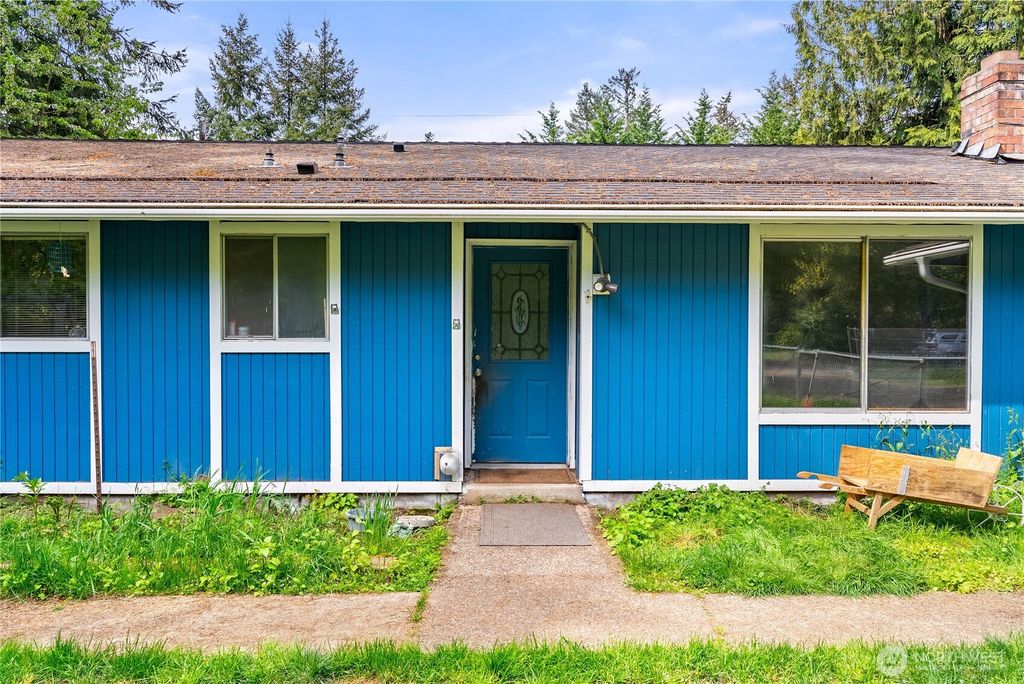 Photo of 27404 93rd Ave Court E, Graham, WA 98338 (MLS # 2516697)