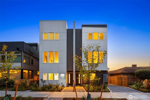Photo of 4123 B Chilberg Avenue SW, Seattle, WA 98116 (MLS # 2439175)