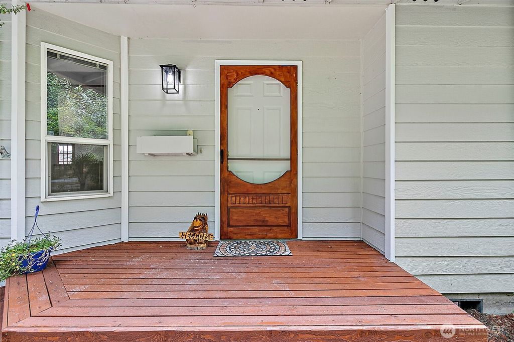 Photo of 26918 262nd Avenue SE, Ravensdale, WA 98051 (MLS # 2414928)