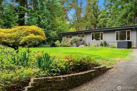 Photo of 10206 SW Quartermaster Drive DR, Vashon, WA 98070 (MLS # 2573001)