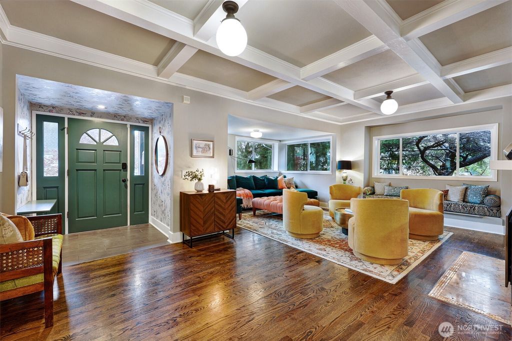 Photo of 4634 SW Frontenac Street, Seattle, WA 98136 (MLS # 2503916)