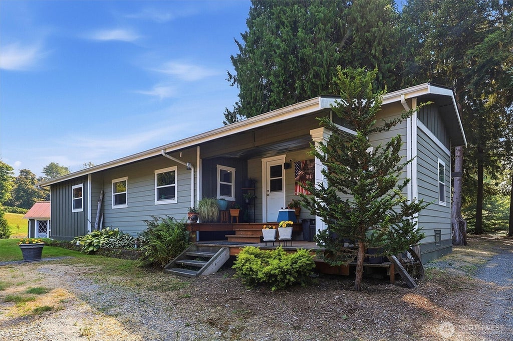Photo of 8933 147th Avenue NE, Granite Falls, WA 98252 (MLS # 2575209)