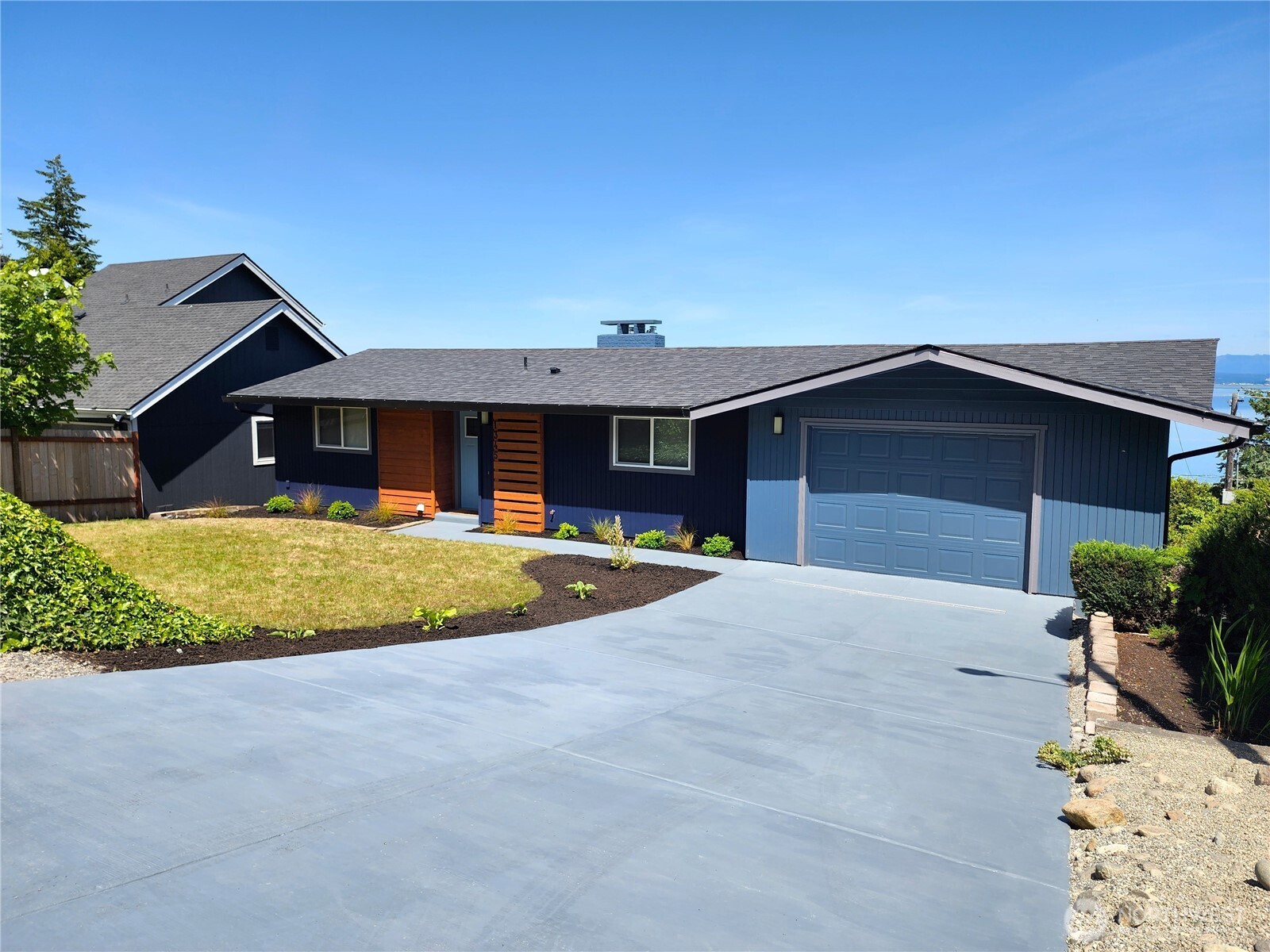 1345 Rainbow Lane