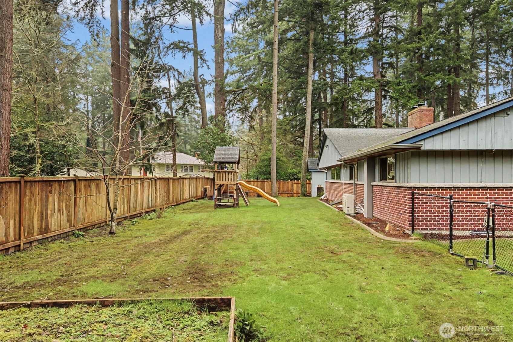 11520 Gravelly Drive SW