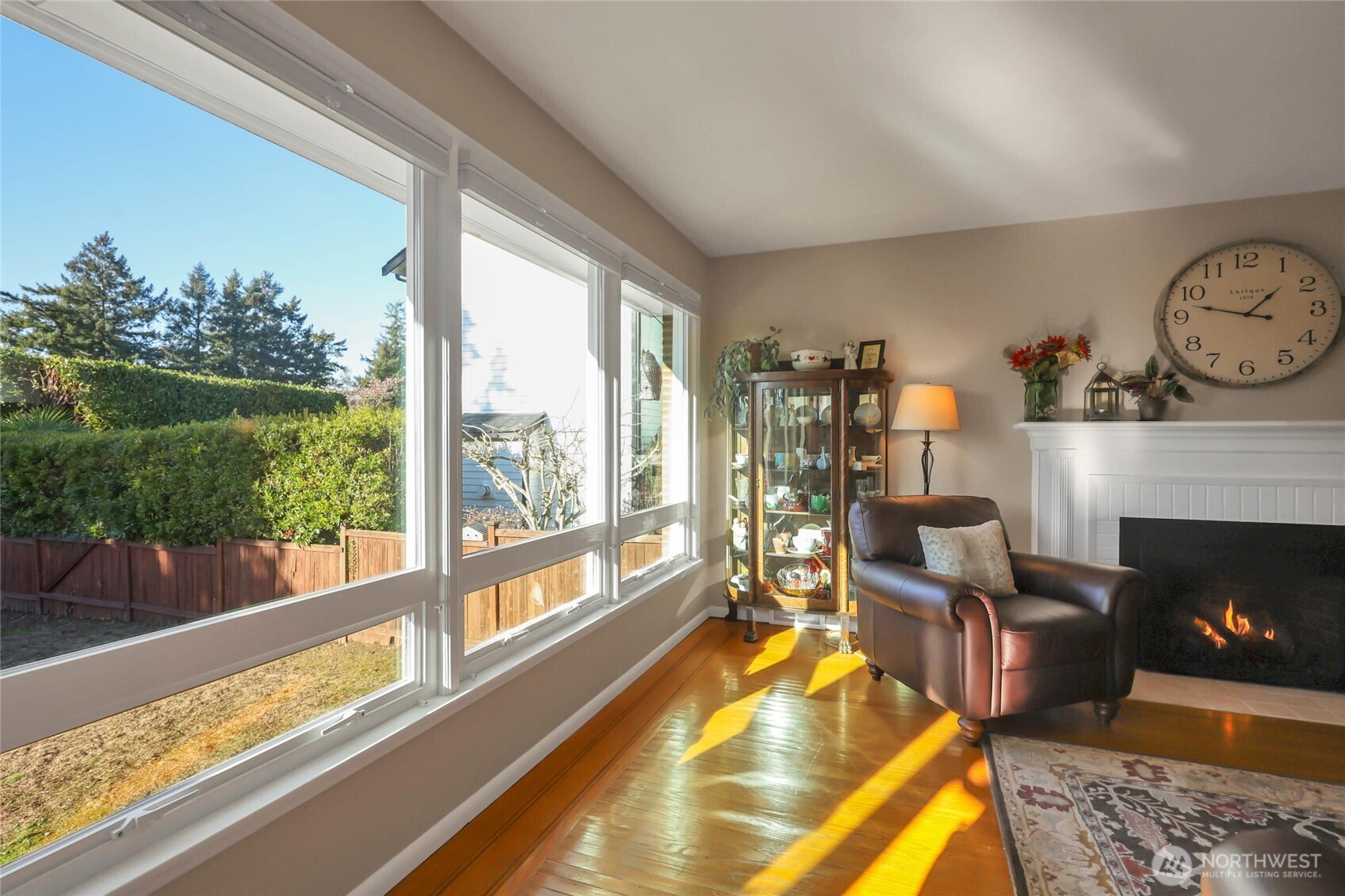 19041 21st Avenue NW