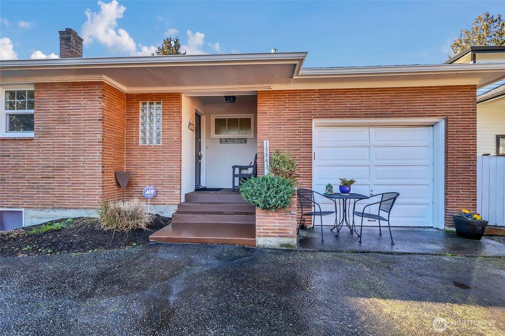 Photo of 19041 21st Avenue NW, Shoreline, WA 98177 (MLS # 2469664)