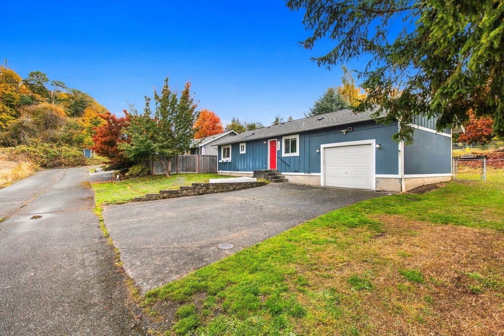 Photo of 2801 McClain Avenue, Bremerton, WA 98310 (MLS # 2598576)