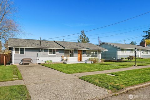 Photo of 3903 Broadview Drive, Anacortes, WA 98221 (MLS # 2499225)