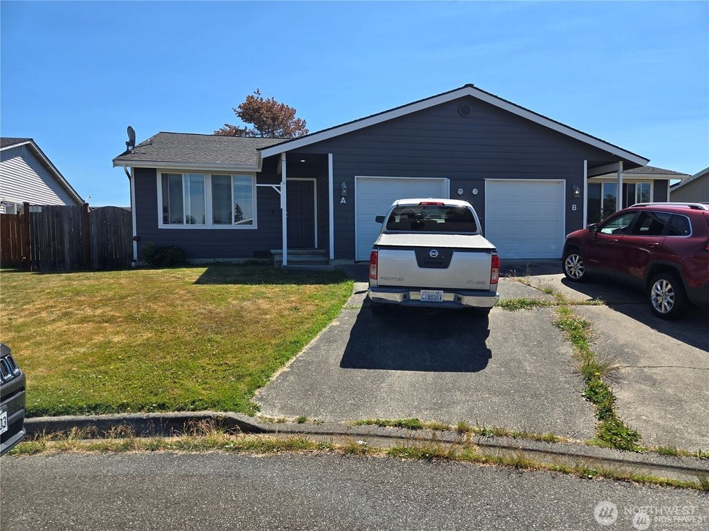 Photo of 906 S 22nd Court, Mount Vernon, WA 98274 (MLS # 2494724)