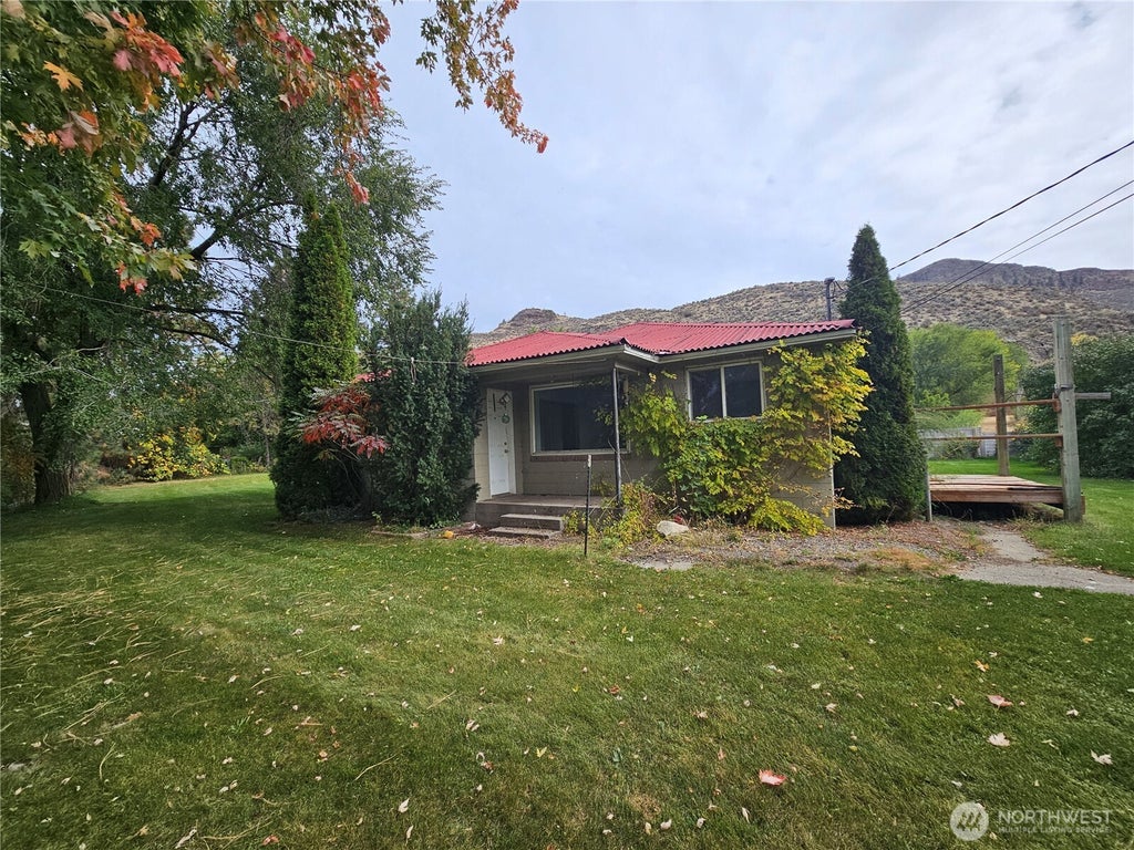 Photo of 32258 B HWY 97 #B, Tonasket, WA 98855 (MLS # 2588305)