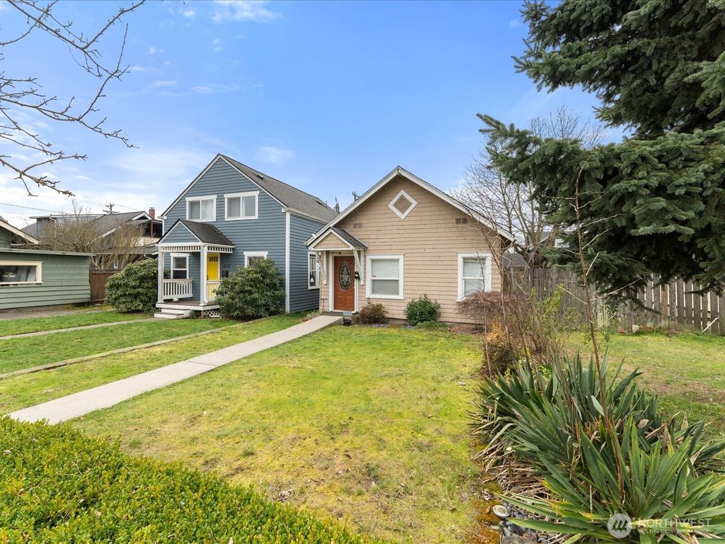 Photo of 3112 N 9th Street, Tacoma, WA 98406 (MLS # 2480983)