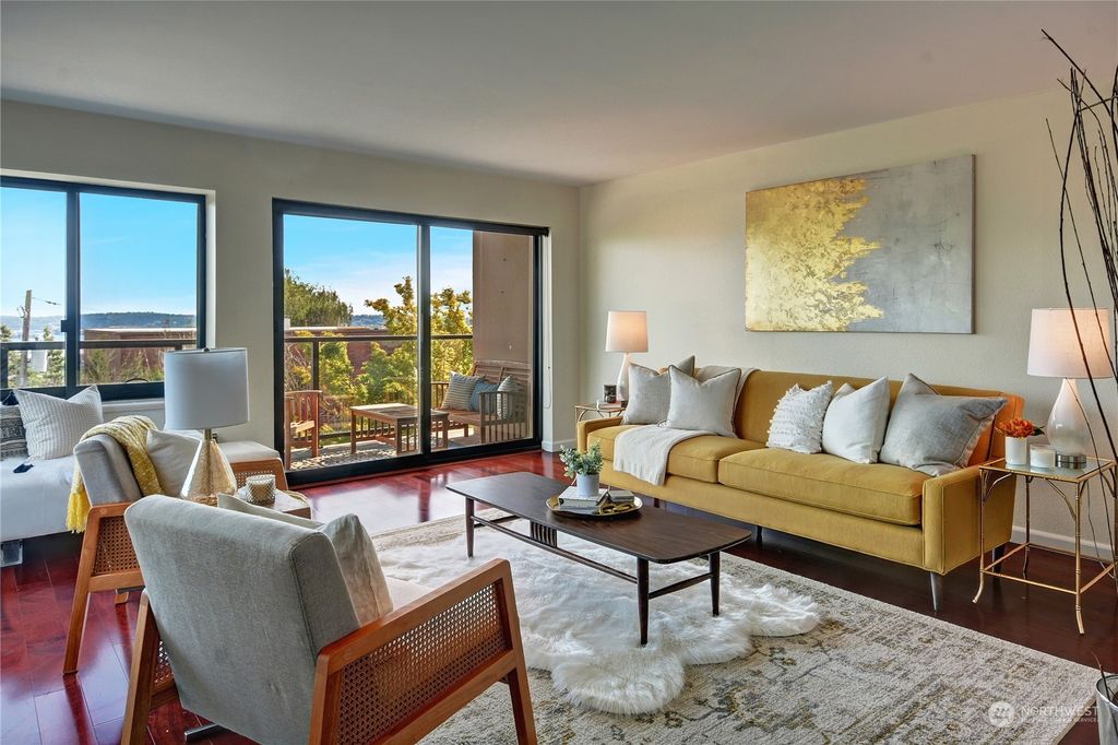 Photo of 100 Ward Street #102, Seattle, WA 98109 (MLS # 2141999)