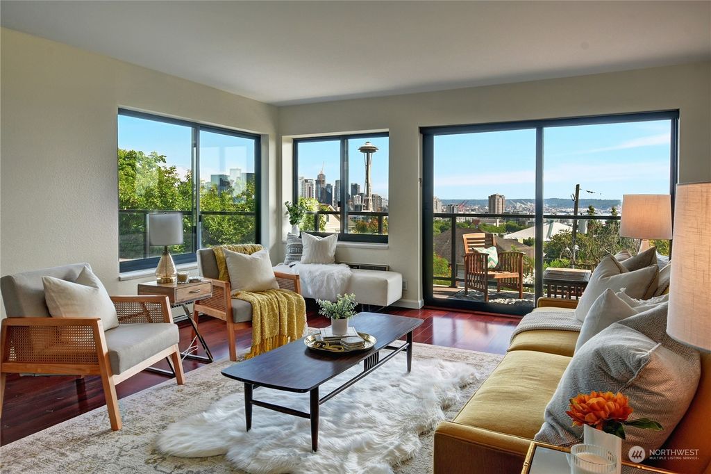 Photo of 100 Ward Street #102, Seattle, WA 98109 (MLS # 2141999)