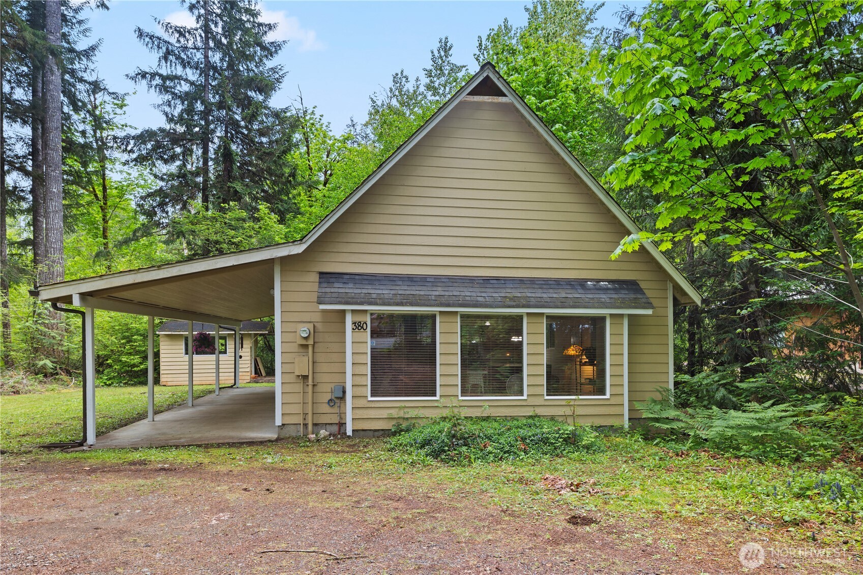 Listing image 1