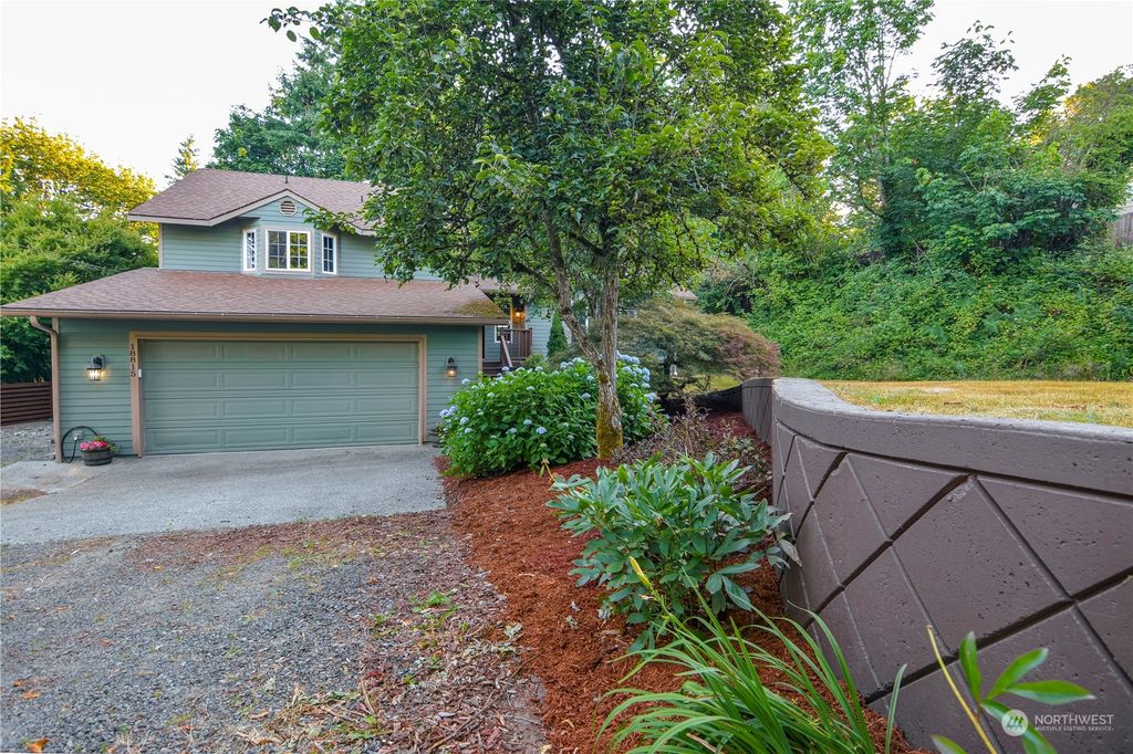 Photo of 18815 El Bello Paseo, Monroe, WA 98272 (MLS # 2143270)