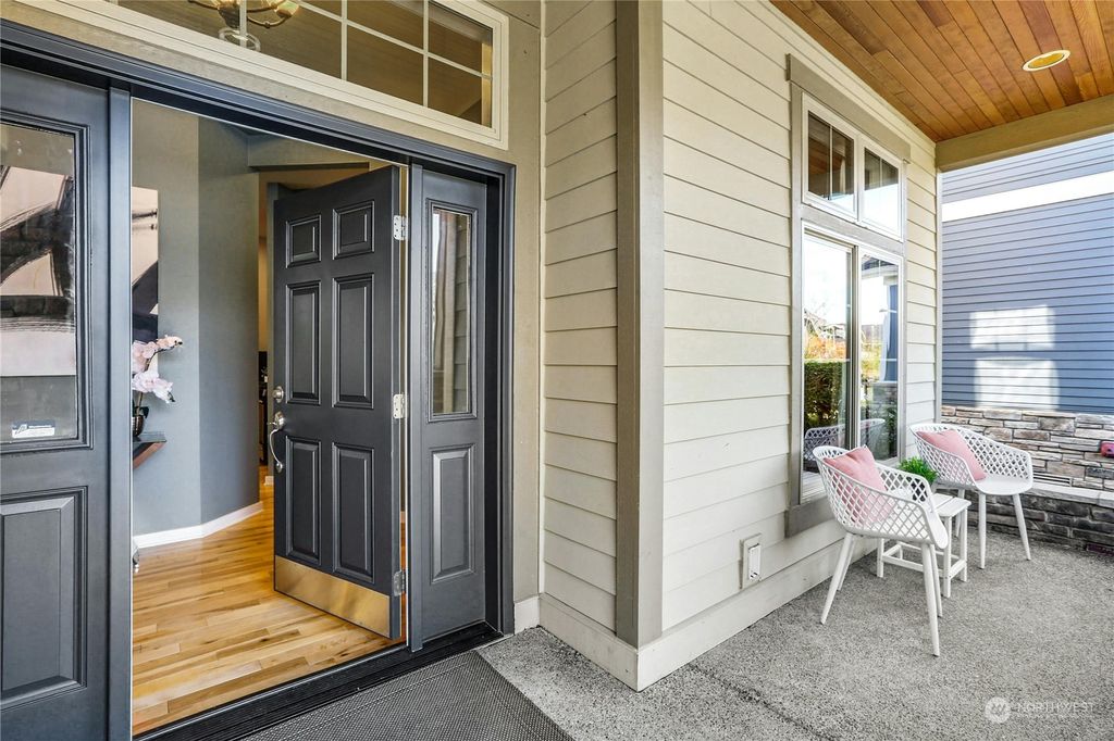 Photo of 1486 29th Place NE, Issaquah, WA 98029 (MLS # 2217853)
