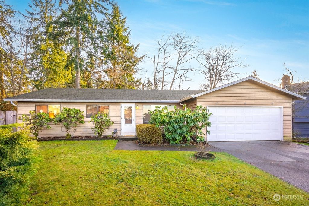 Photo of 410 Veralene Way SW, Everett, WA 98203 (MLS # 2026639)