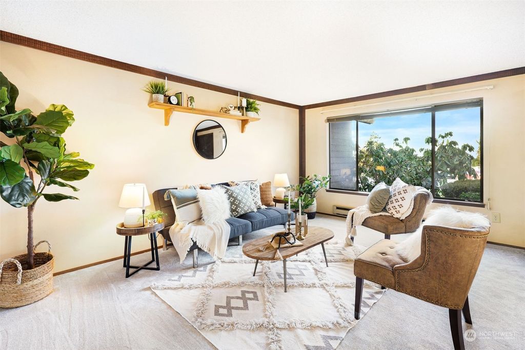 Photo of 410 Veralene Way SW, Everett, WA 98203 (MLS # 2026639)