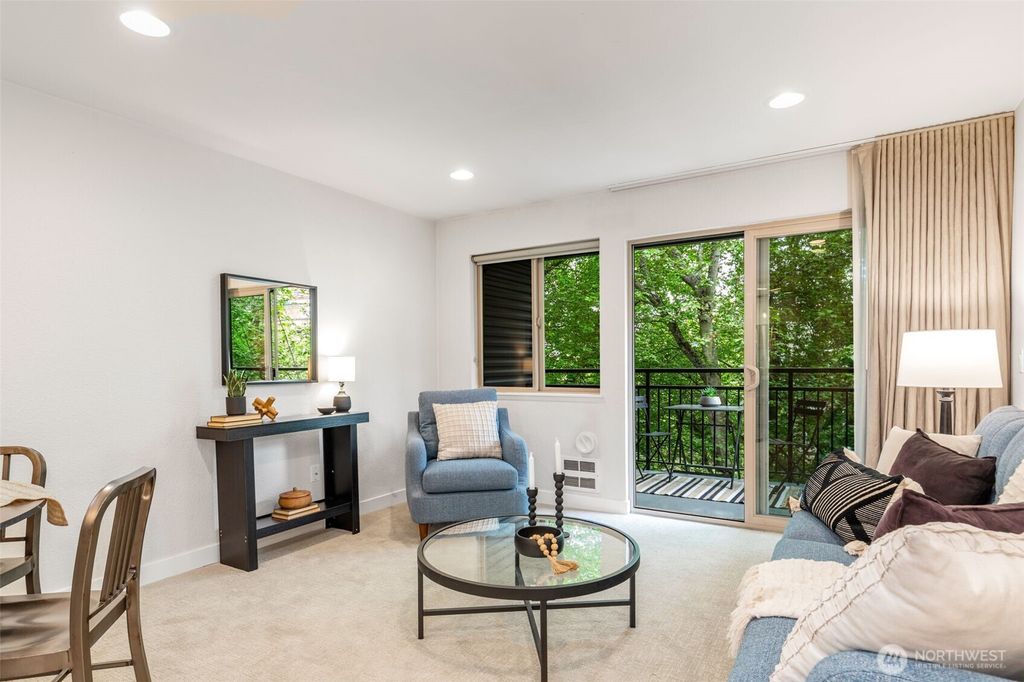 Photo of 275 W Roy Street #315, Seattle, WA 98119 (MLS # 2518944)