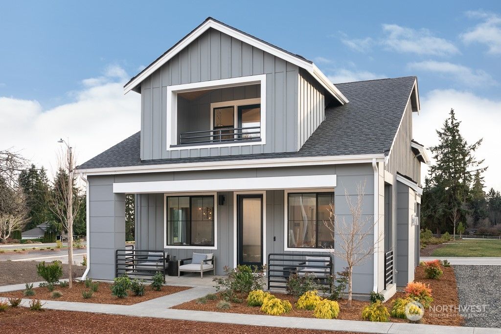 Photo of 10346 135th (HS 10) Circle NE, Kirkland, WA 98033 (MLS # 2321338)