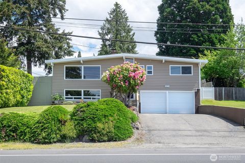 25718 16th Avenue S Des Moines WA 98198