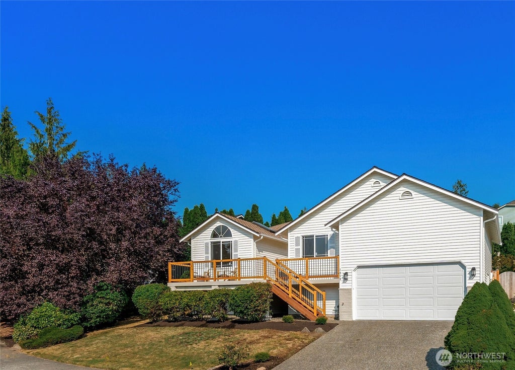Photo of 1812 Lumley Avenue, Mukilteo, WA 98275 (MLS # 2565887)