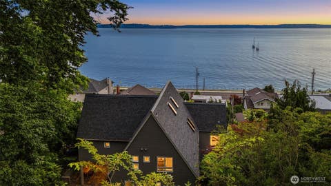 Photo of 4622 57th Avenue SW, Seattle, WA 98116 (MLS # 2563833)