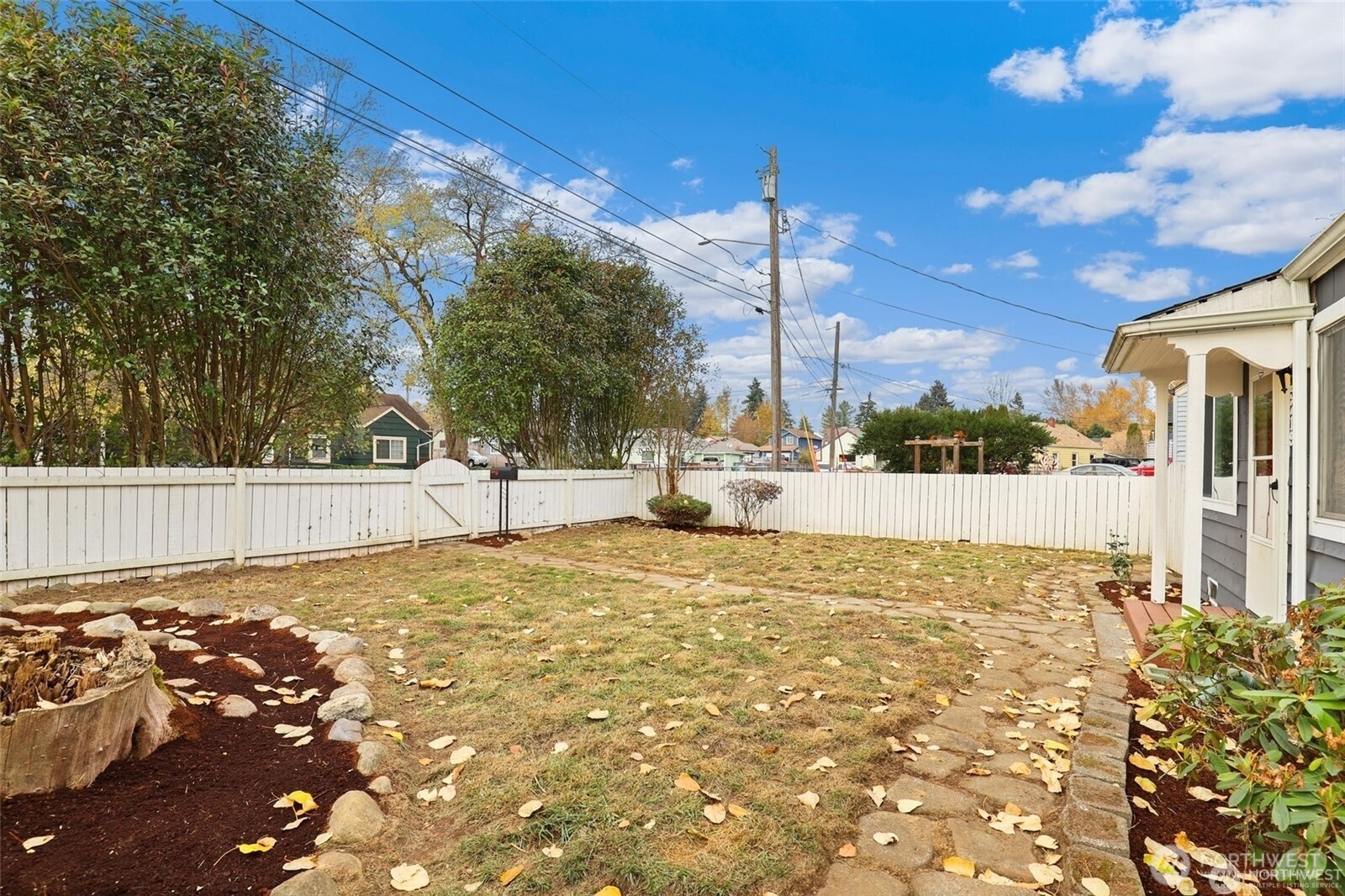 5219 Clarkston Street