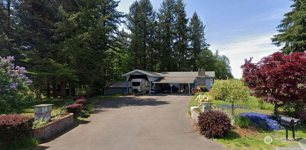Photo of 21025 253rd Place SE, Maple Valley, WA 98038 (MLS # 2153448)