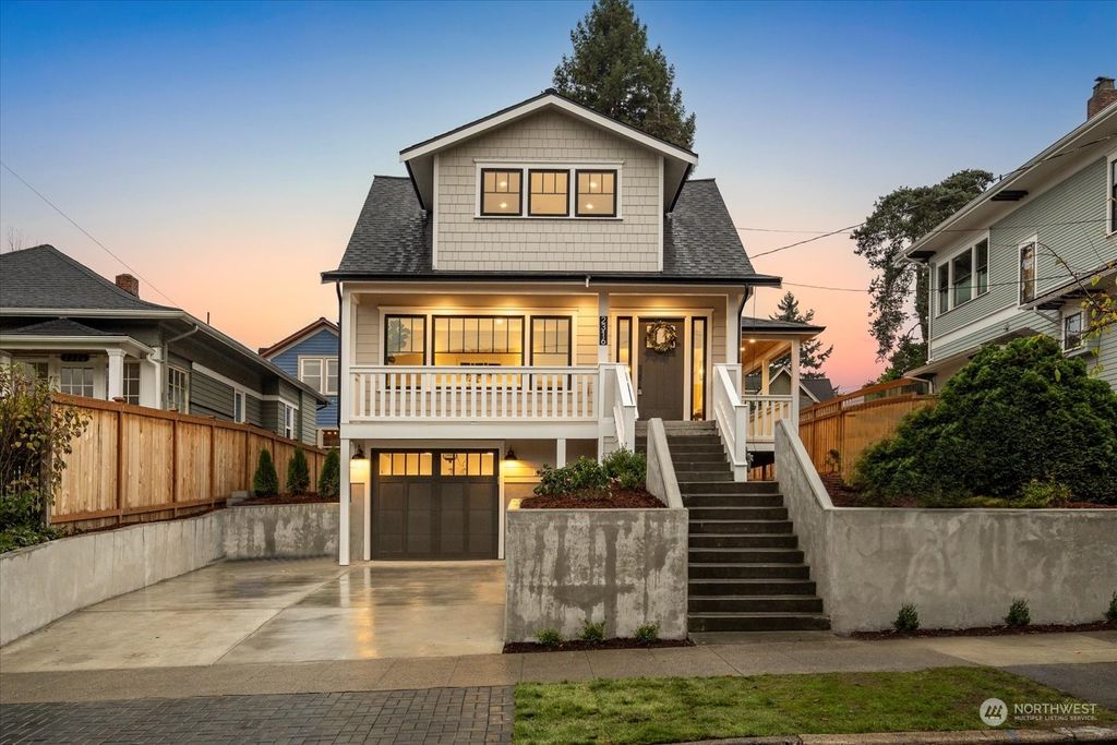 Photo of 2316 1st Avenue N, Seattle, WA 98109 (MLS # 2176900)
