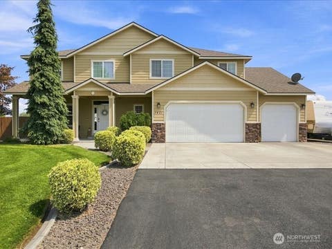 Photo of 1421 N Road 59, Pasco, WA 99301 (MLS # 2571114)
